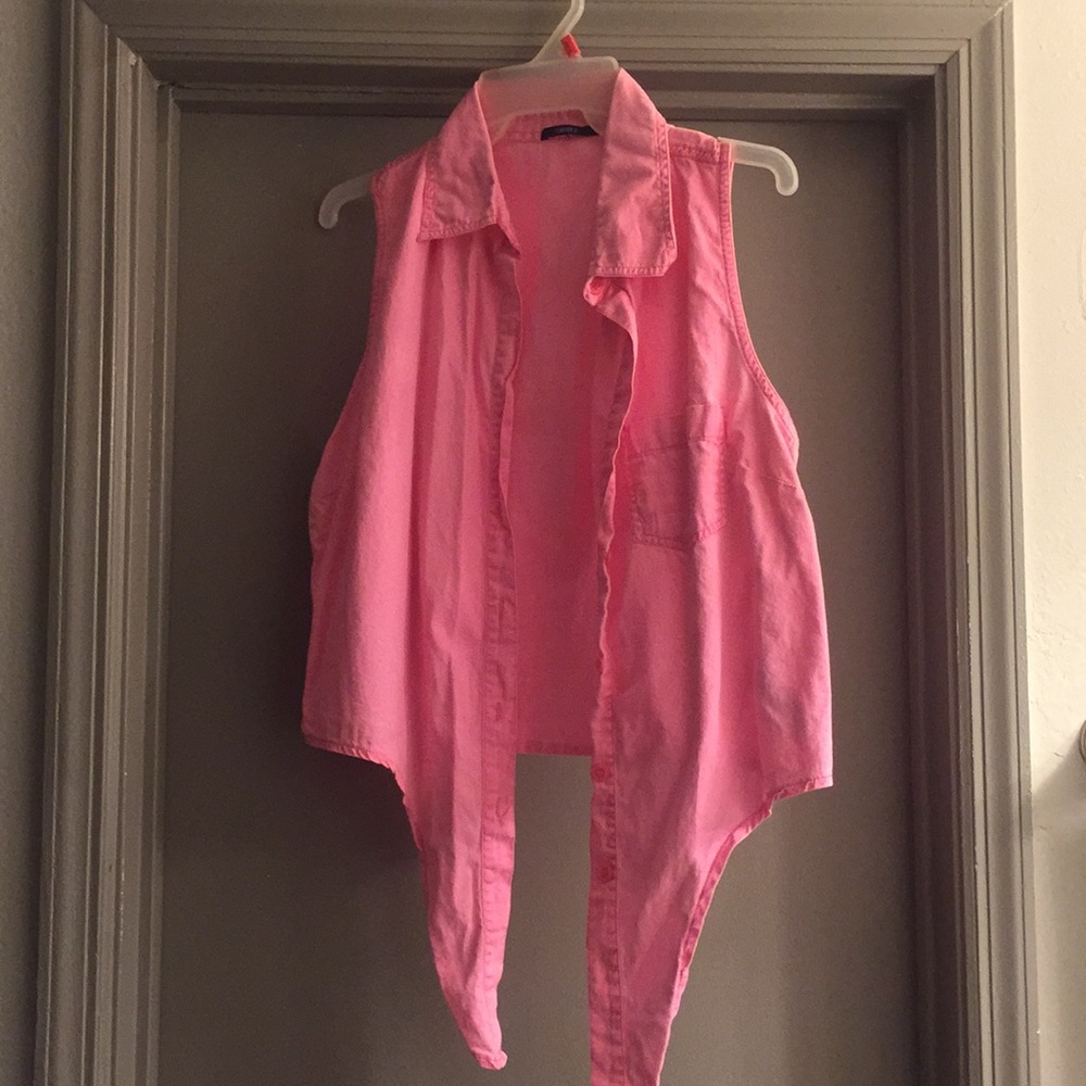 Tie tank top